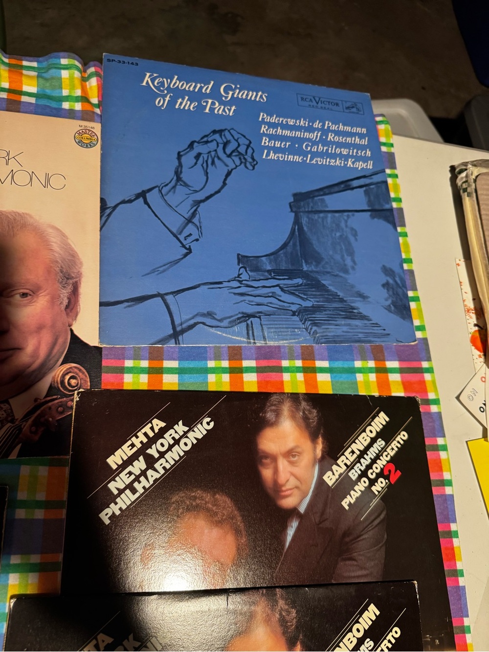 Vinyls - Picture 4 of 4